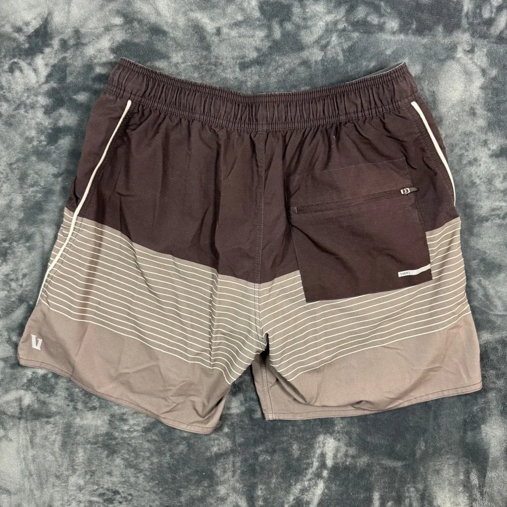 Vuori Trail Shorts Mens L Brown Striped Colorblock Hiking Lightweight Outdoor